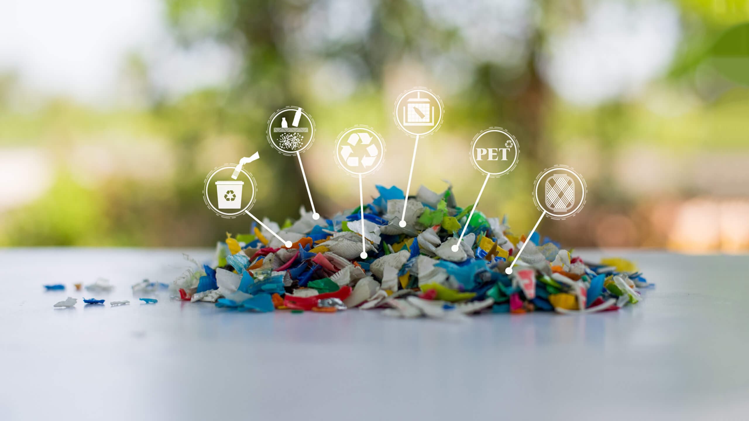 Photo recognition feature in recyclability assessment tool